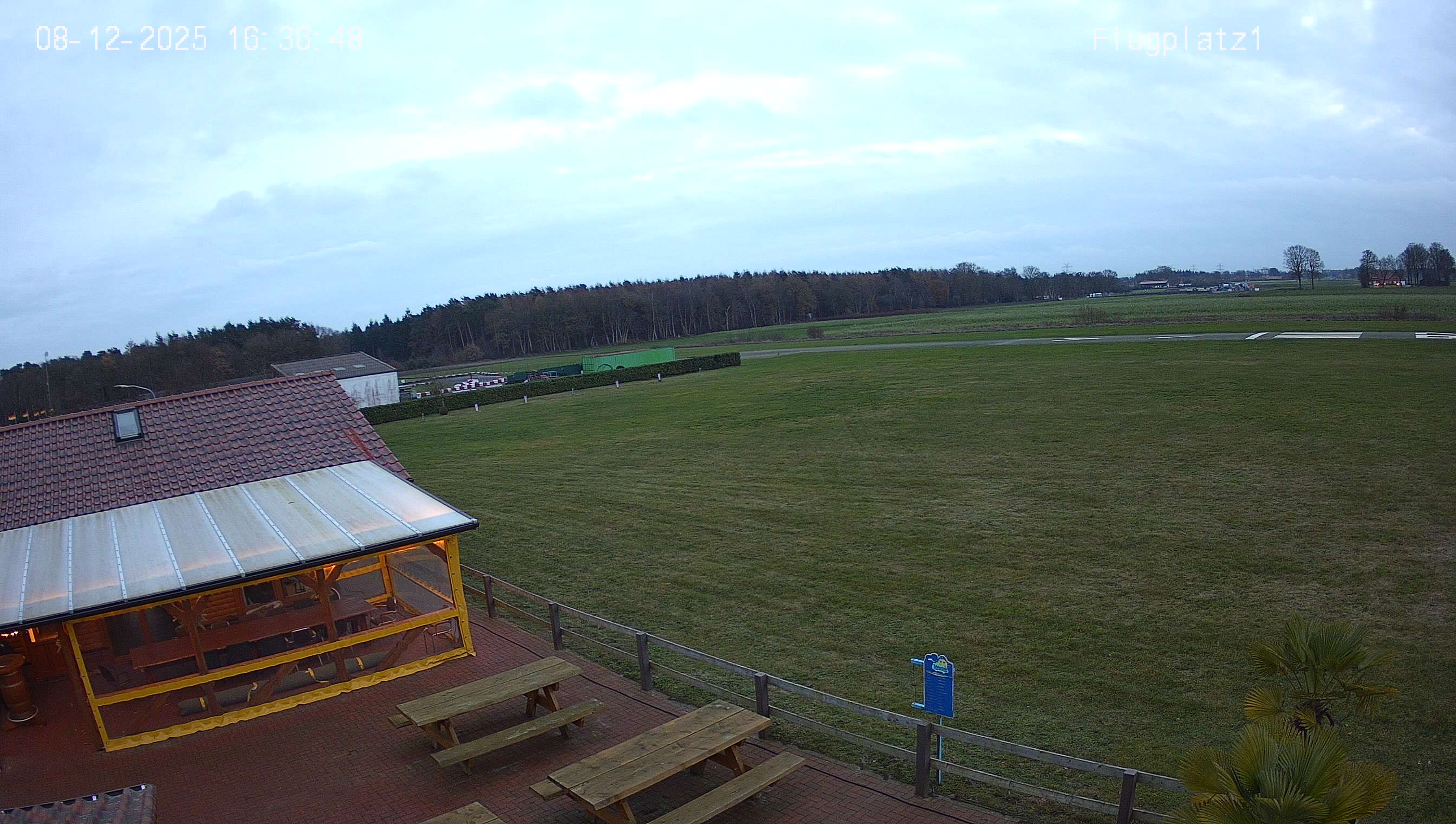 files/content/Webcam/192.168.88.34_01_20251208213647348_TIMING.jpg