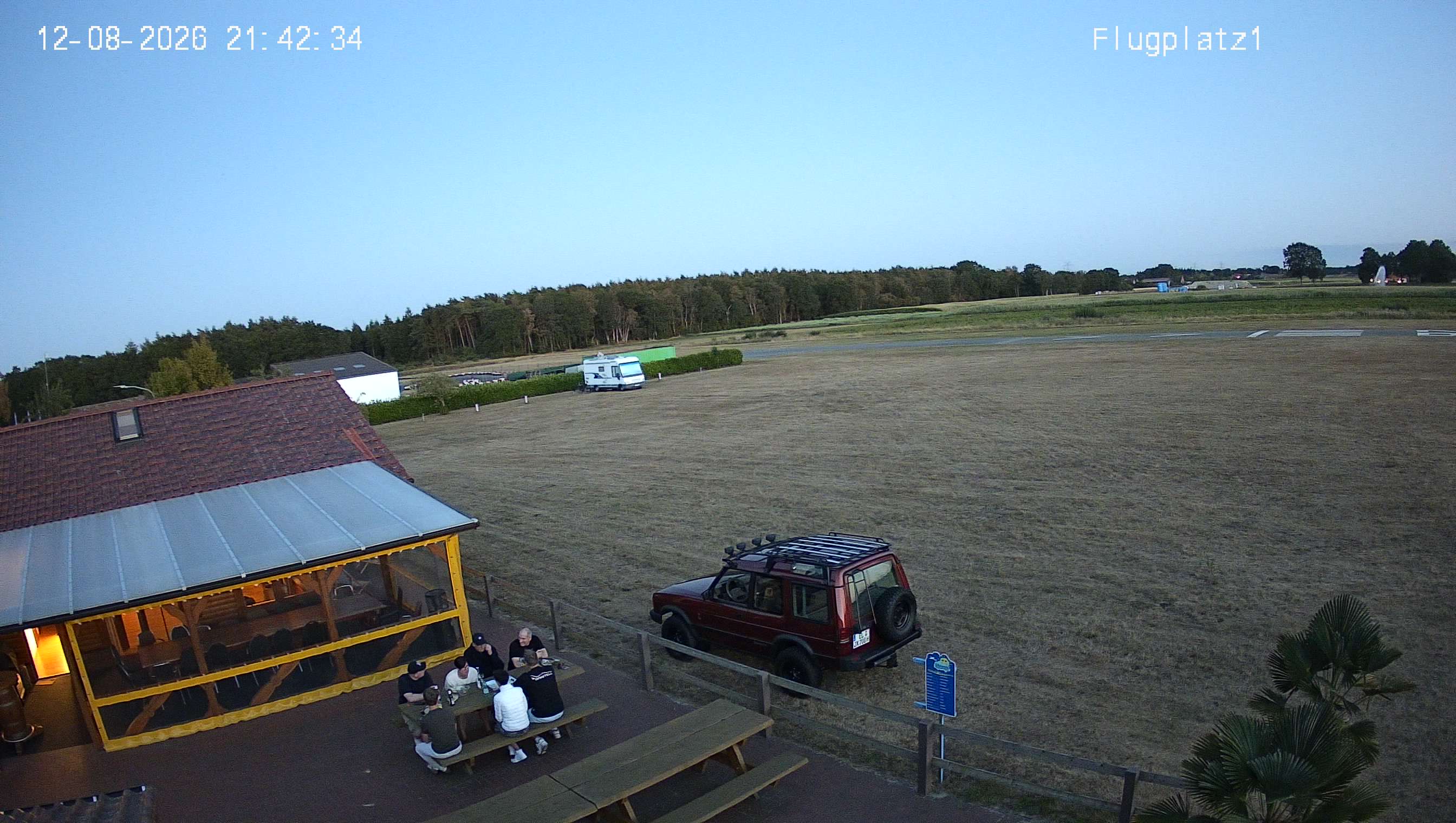 files/content/Webcam/192.168.88.34_01_20260812214234630_TIMING.jpg